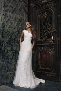 Размер: 42
Цвет: Айвори
Цена: 2700